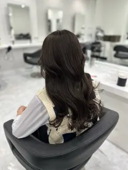 🌸平日限定🌸似合わせカット➕透明感カラー➕ヒアルロン酸トリートメント➕炭酸スパ💗➕コテ巻き