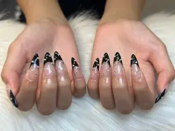 チップ長さだし10本フレンチ