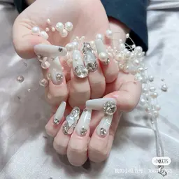 【オフあり】チップ長さ出し+ワンカラー/マグネット+パーツつけ放題