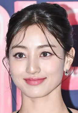 🇰🇷韓国発！大人気♪マスカラパーマ(黒色トリートメント）通常パーマの後に良質な黒色トリートメントを塗布します💟