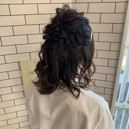 【 早朝セット相談可 】ヘアセット