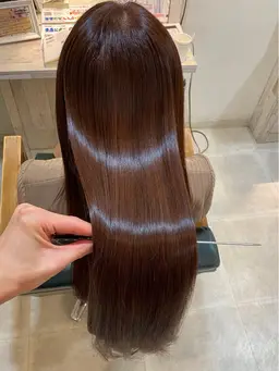 【NEW☆価格以上の満足度♪】カット+美髪矯正+ホームケア付 ¥33000→28000