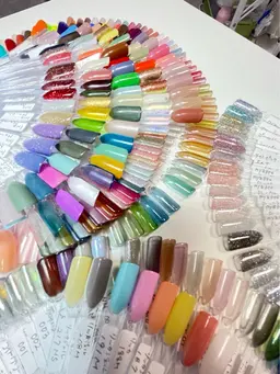 ♡12月まで限定♡【オフあり】美フォルム♡ハンドワンカラー