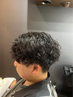 髪型をイメチェンしたい方!パーマをかけて朝のセット時間を短くしたい方!お待ちしております🙇♀️