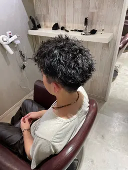◉カット+パーマ🌀　簡単なセットでおしゃれな雰囲気が出せます！