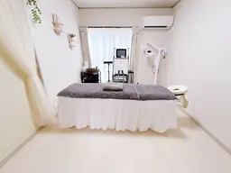 韓国モデリングパック(美白・紫外線ケア)メラニン抑制と肌のトーンアップ効果・皮脂毛穴ケア