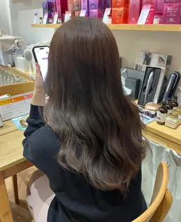 𓊆ㅤ 本日限定クーポン𓊇全体カラー🤎⸝⸝꙳ダメージレス艶カラー