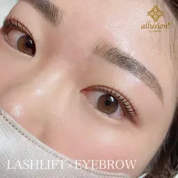 美眉スタイリング×ダメージレスまつ毛パーマ