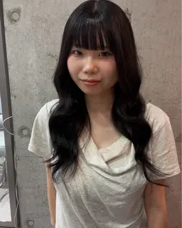 【お出かけ前に🩰🎀】シャンプー＋トリートメント＋コテ巻きスタイリング🫧
