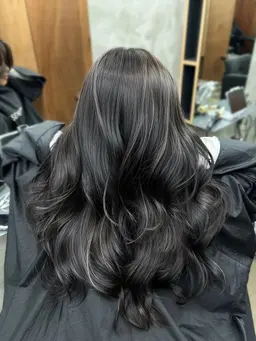 【平日限定】ハイライトカラー 🫧🎀 （1bleach）