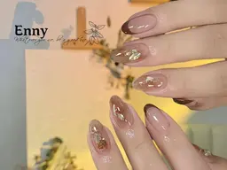 【２級持ち研修ネイリスト】ニュアンスネイル定額プラン★ゴージャス＆豊富なデザイン 口コミ🈲 3990