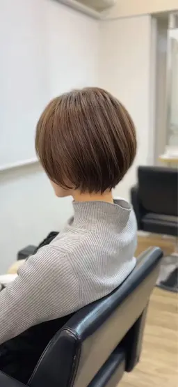 〈女性限定・ショートヘアー〉✨カット➕シャンプー　(営業時間中は1100円)  営業後は0円✨