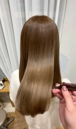 🍈お悩み改善メニュー🍈【乾かすだけでまとまる美髪矯正・縮毛矯正】柔らかく自然なストレート※ケア剤の処理剤配合です！