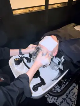 ヘッドスパ＋高濃度炭酸泉クレンジング【男性限定】