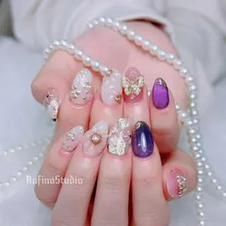🦋🦋チップ長さだし＋ゴージャス大きいパーツつけ放題(時間内10本デザイン、パーツ900円以内)