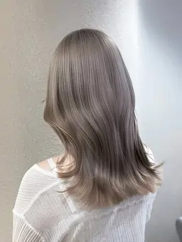 【人気No,1🫧】韓国ヘア🇰🇷🩶 ブリーチ＋艶カラー🫧＋オリジナル1stepトリートメント