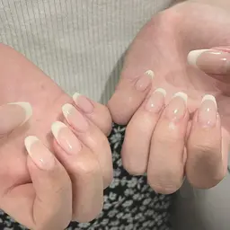 モデル⭐️オフ込💅フレンチネイル