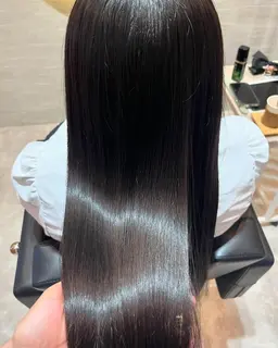 【11月限定特別価格！🌈】アルカリ酸熱トリートメント＋絹髪トリートメント  18700→8800