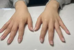 ネイルオフ  ケア付き☁️˖ ࣪⊹現金のみ❕