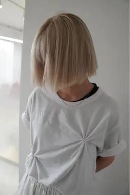 【根元が伸びた方向け】ブリーチリタッチ+ケアカラー+Aujuaクイックトリートメント