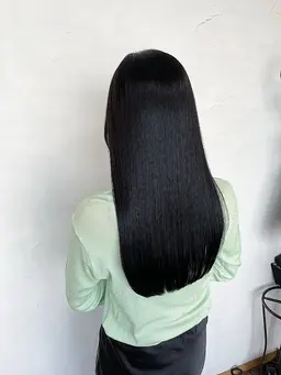 🧡『艶髪』🧡メンテナンスカット✂︎＋美髪縮毛矯正✨＋3Stepトリートメント🧡