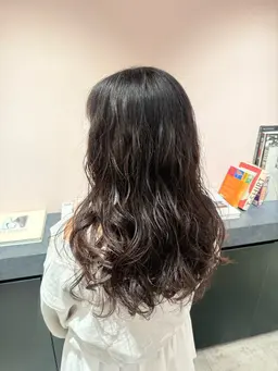 〈期間限定menu🩷〉調整カット＋コテ巻き風ウェーブパーマ💗＋treatment✨（カット＋パーマ＋トリートメント）