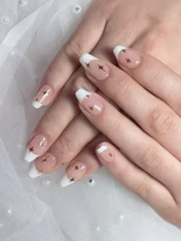Jr.ネイリスト✨フレンチネイル💅ジェルオフ込み✨