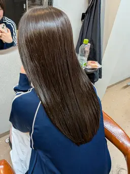 【平日限定】カットモデル＋ケアカラー