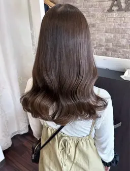 【女性U24】❤️‍🔥ヘッドスパ&トリートメント❤️‍🔥［3,850円］シャンプーブロー込