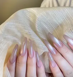 ハンドネイル➕長さ出し（マグネットネイルorラメ）