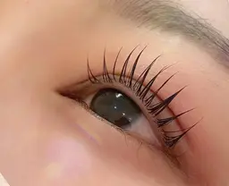 次世代パーマ・パリジェンヌラッシュリフト（トリートメント付き）