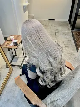 🍑🌈🦖⚡️🍫お試し★ブリーチ込みダブルカラー+トリートメント🍑🌈🦖⚡️🍫