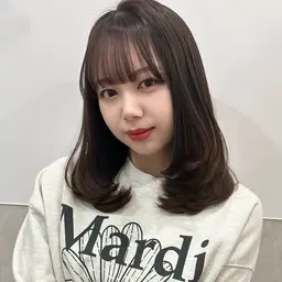 🍓12月限定U24学割🍓【♡🎀前髪カット＋ケアカラー＋超音波クイックトリートメント🎀♡】