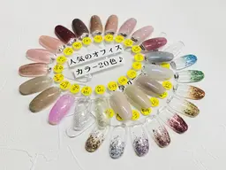 【ソフトジェルオフなし】人気20色から◎ワンカラーラメグラ 　平日¥4500　土日祝¥5000