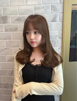 【人気𝑵𝒐.𝟏】ワンカラー🧸＋OLAPLEXトリートメント🧴＋クイックスパ＋コテ巻き仕上げ🎀