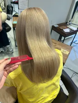 【新メニュー🆕】⚠︎今月限定5名様まで⚠︎明るい髪でもできる🔆髪質改善ストレート/縮毛矯正