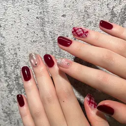 【オフ込み✨】4本アート🎨(10本中)アートは持ち込み🎀💅