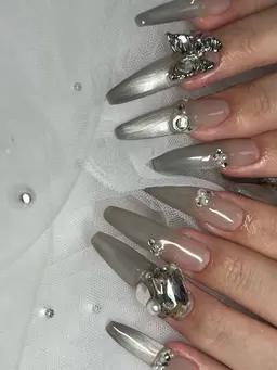 【ワンカラーorラメグラ】長さ出し5本無料