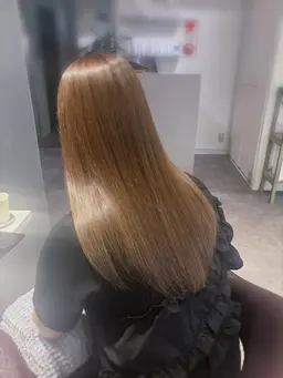 🧊🫐ブリーチ➕オンカラー🫐🧊➕ケアトリートメント