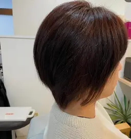 白髪の根元染め ¥3500 セルフブロー