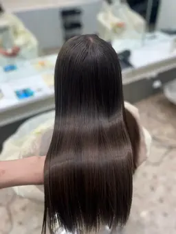 【💜12月限定💜】カット➕ツヤ髪質改善水素トリートメント　¥11,000🌟