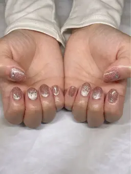♥️10月限定♥️【オフなし】ハンドキラめくマグネットネイル💅🏻💎パラジェル変更OK
