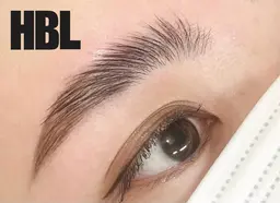 【ナチュラル自眉】ハリウッドブロウリフト(眉パーマ+WAX+眉メイク)♪