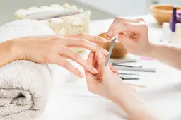 ☆ハンドケア☆ ファイリング＋ウォーターケア＋爪の表面磨き＋オイル保湿