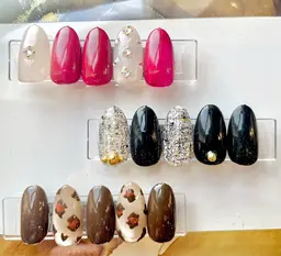 定額ネイルデザイン4本まで¥6,600