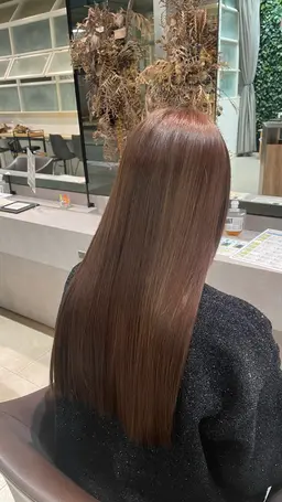 〈大人気メニュー🌼〉カット+髪質改善カラー🫧