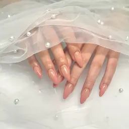 🐣💗˖⁺カラーグラデーション🐣💗˖⁺(オフなし)(甘皮ケア付き)