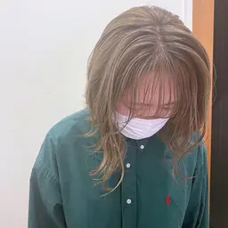 リタッチブリーチ＋全体カラー＋1step treatment🩵