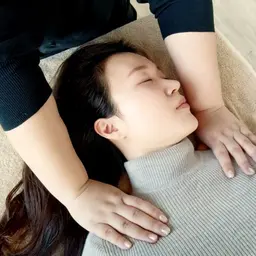 🌟平日20:00まで限定★整体人気No.1！全身もみほぐし＋人気ヘッドスパ＋足ツボセット✨90分