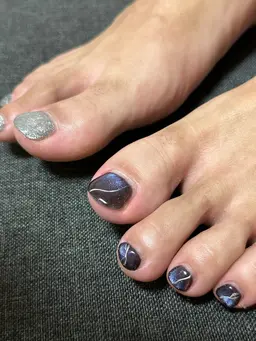 フットネイル　マグネット・フラッシュ　色変え自由